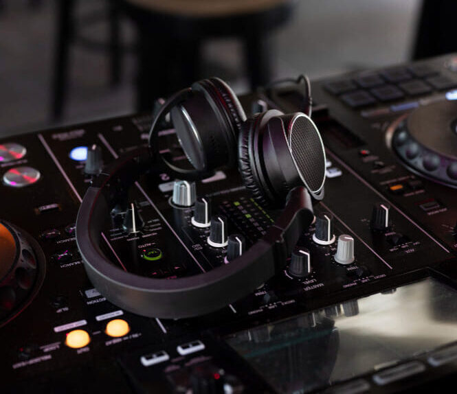 Studio in Mohali, Best studio in Mohali, Professional studio Mohali, Creative studio Mohali, Affordable studio Mohali, Studio services in Mohali, Studio booking Mohali, Studio near me Mohali, Mohali studio service provider