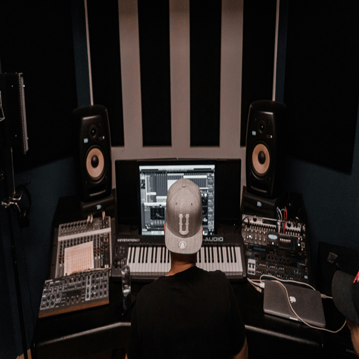 Home 6 Mashup Production